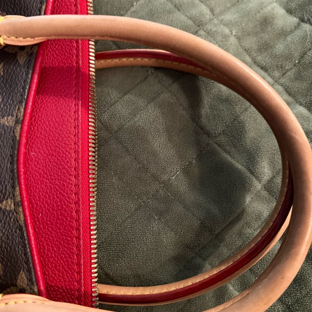 Louis Vuitton Brown and Red Shoulder Bag with Monogram Canvas - Picture 6 of 13